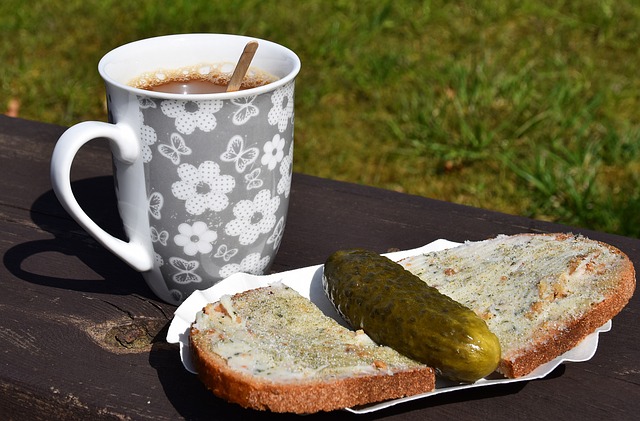 內士氣的提 內士氣的提